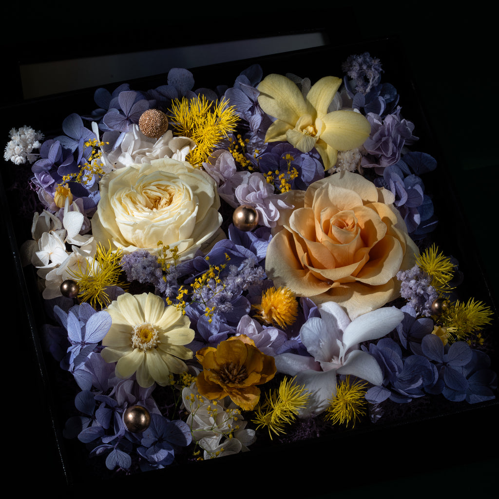 BESIDE Floral Canvas Sunrise Lavender Gold Preserved Flower Gift Box Top View